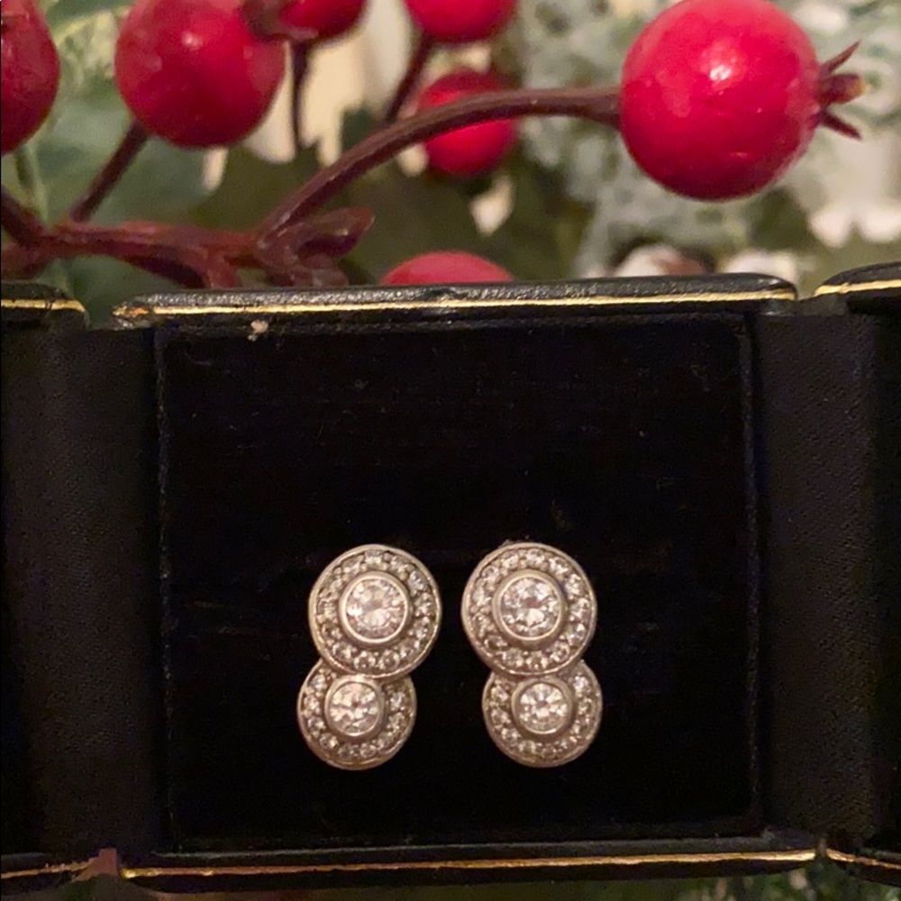 BEAUTIFUL ❤️ DIAMOND EARRINGS